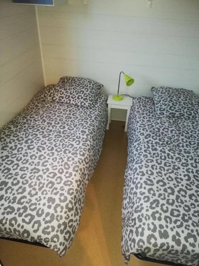 Mobil Climatise Etang De Besse Campsite *